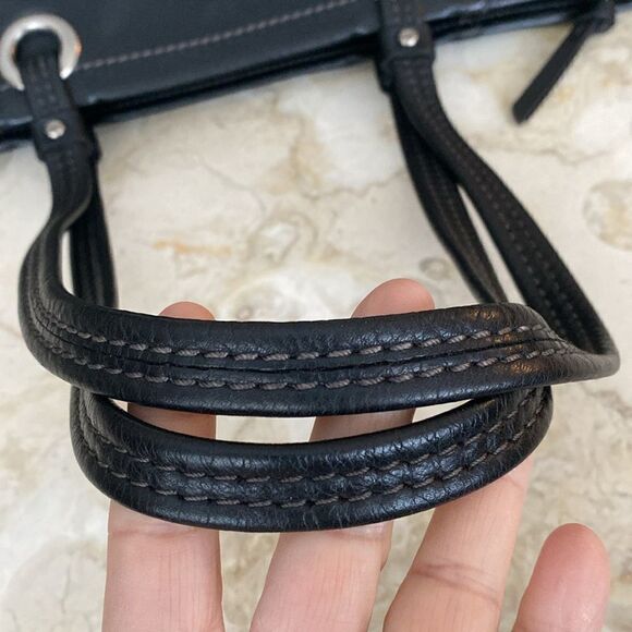 The Sak Black Leather Tote Bag - Picture 11 of 14